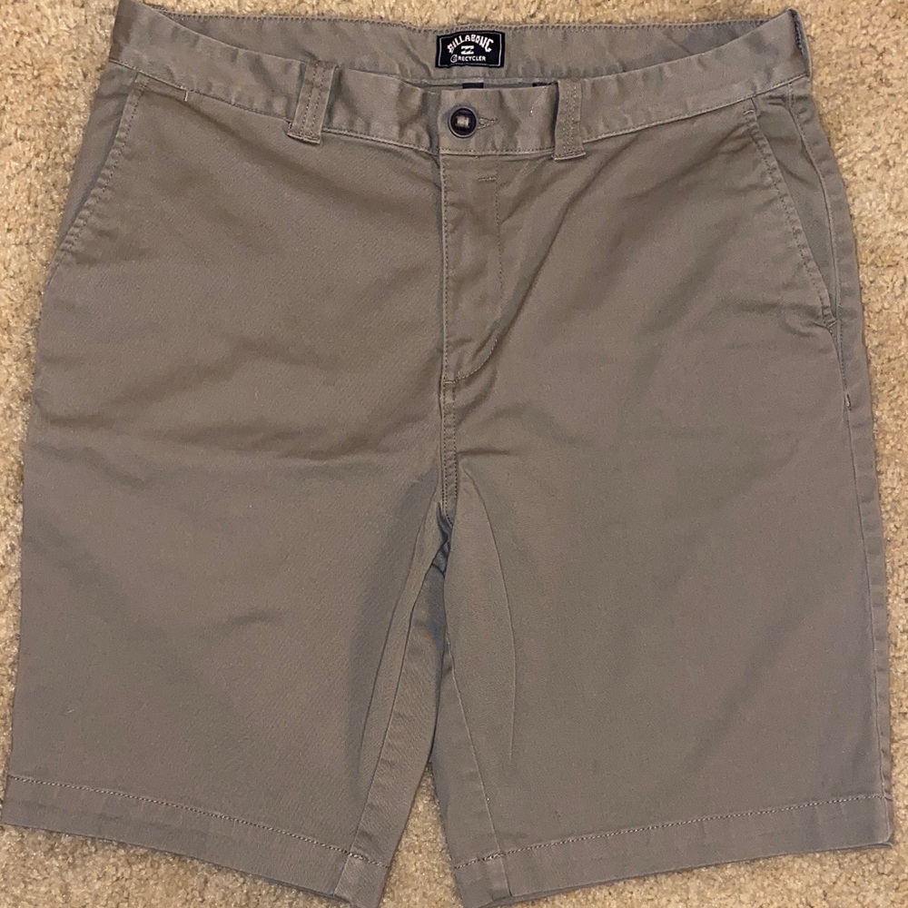 Billabong Men's Tan Flat Front Shorts